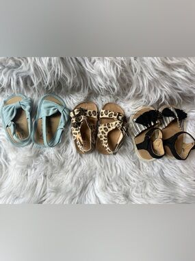 Old Navy/GAP Leopard Print / bows / tasseled Baby Sandals